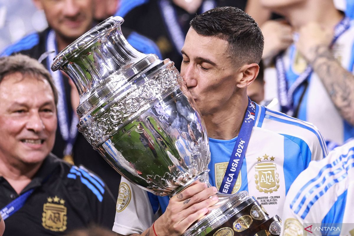 Daftar juara dan juga tuan rumah Copa America dari masa ke masa