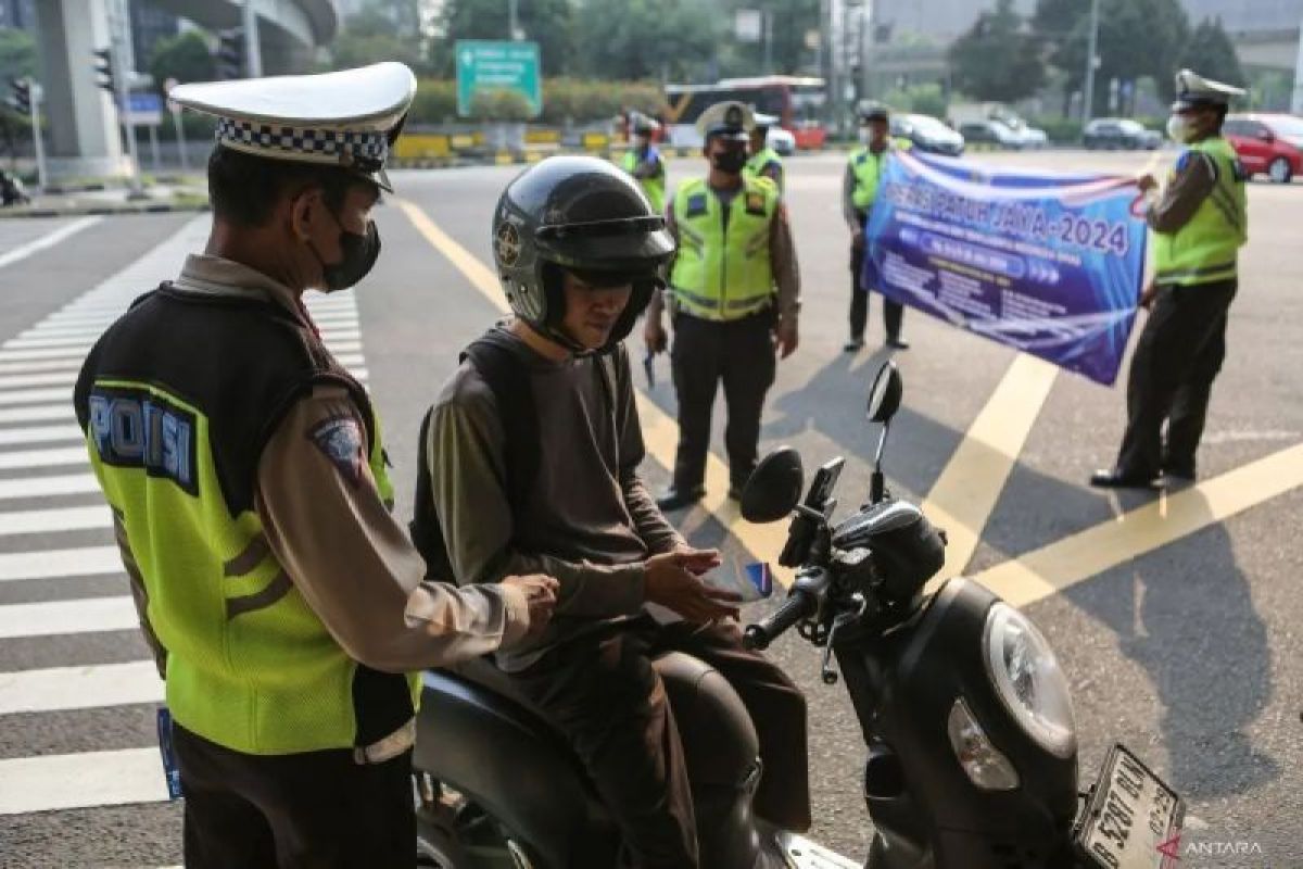 Layanan SIM Keliling di dalam Ibukota Indonesia ada dalam lima kedudukan ini pada Selasa
